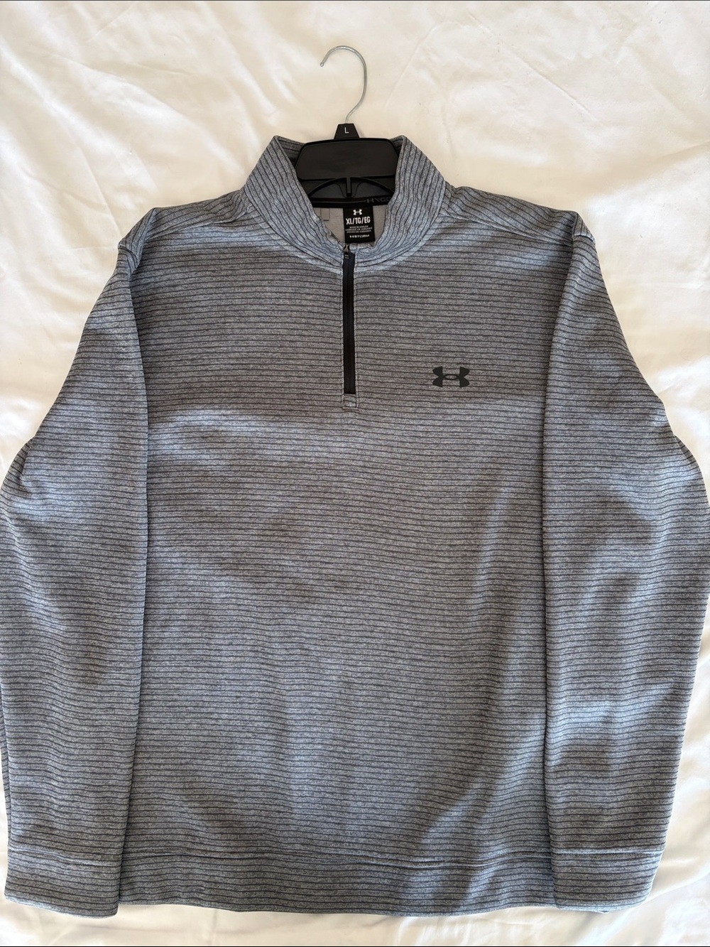 Under Armour Men’s Heather Gray Quarter-Zip Pullover